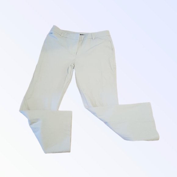 Wide leg high waisted off white pants size 12 petite - Picture 2 of 3